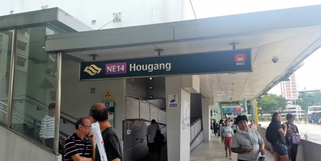 Hougang MRT station, a future NEL–CRL interchange